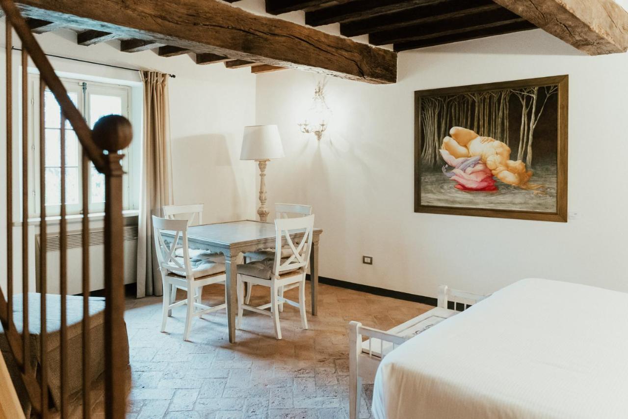 Locanda Del Re Guerriero San Pietro in Cerro Exteriör bild