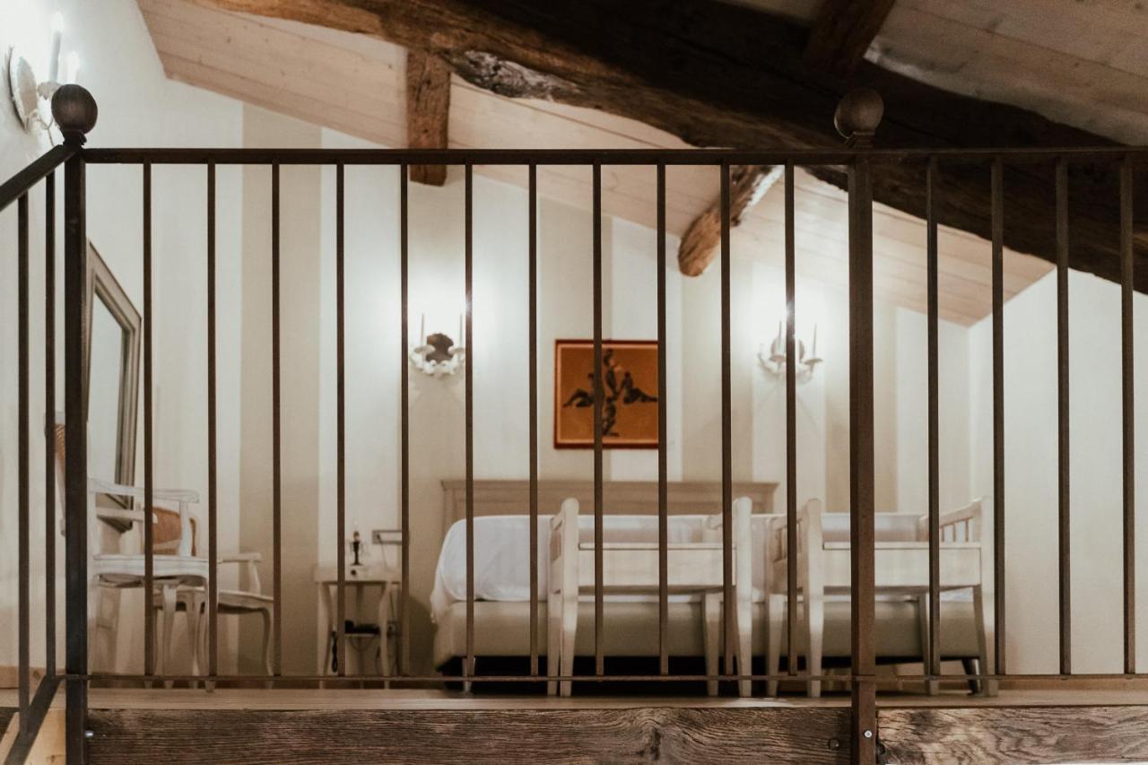 Locanda Del Re Guerriero San Pietro in Cerro Exteriör bild