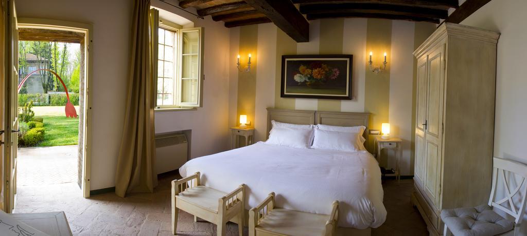 Locanda Del Re Guerriero San Pietro in Cerro Rum bild
